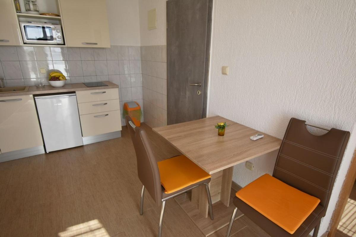 Denjak Apartments Kornić Esterno foto