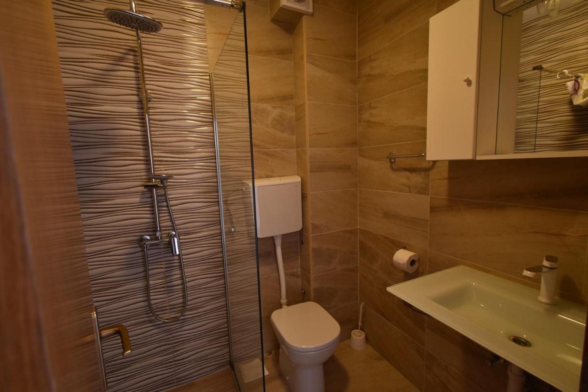 Denjak Apartments Kornić Esterno foto